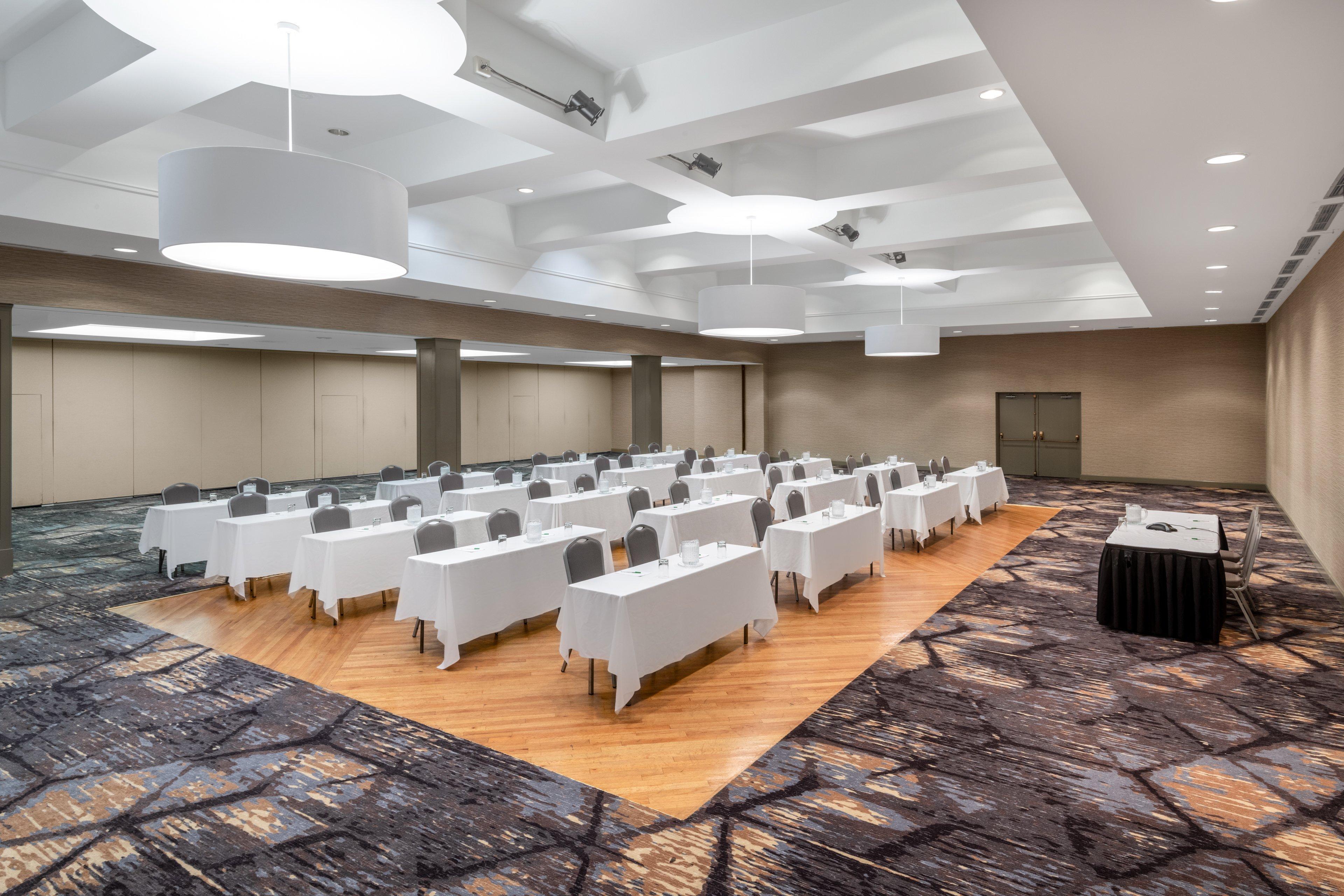 Holiday Inn & Suites Pittsfield-Berkshires By Ihg Extérieur photo